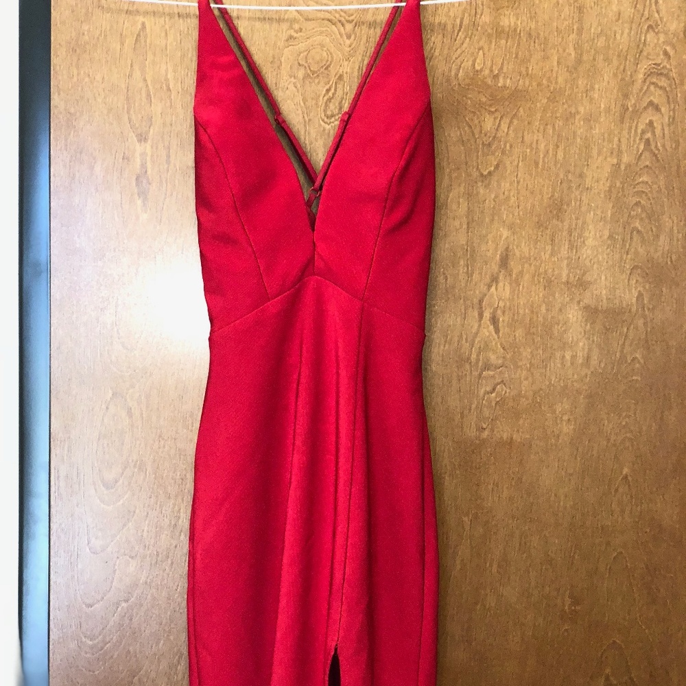 B Darlin Red Dress 3/4